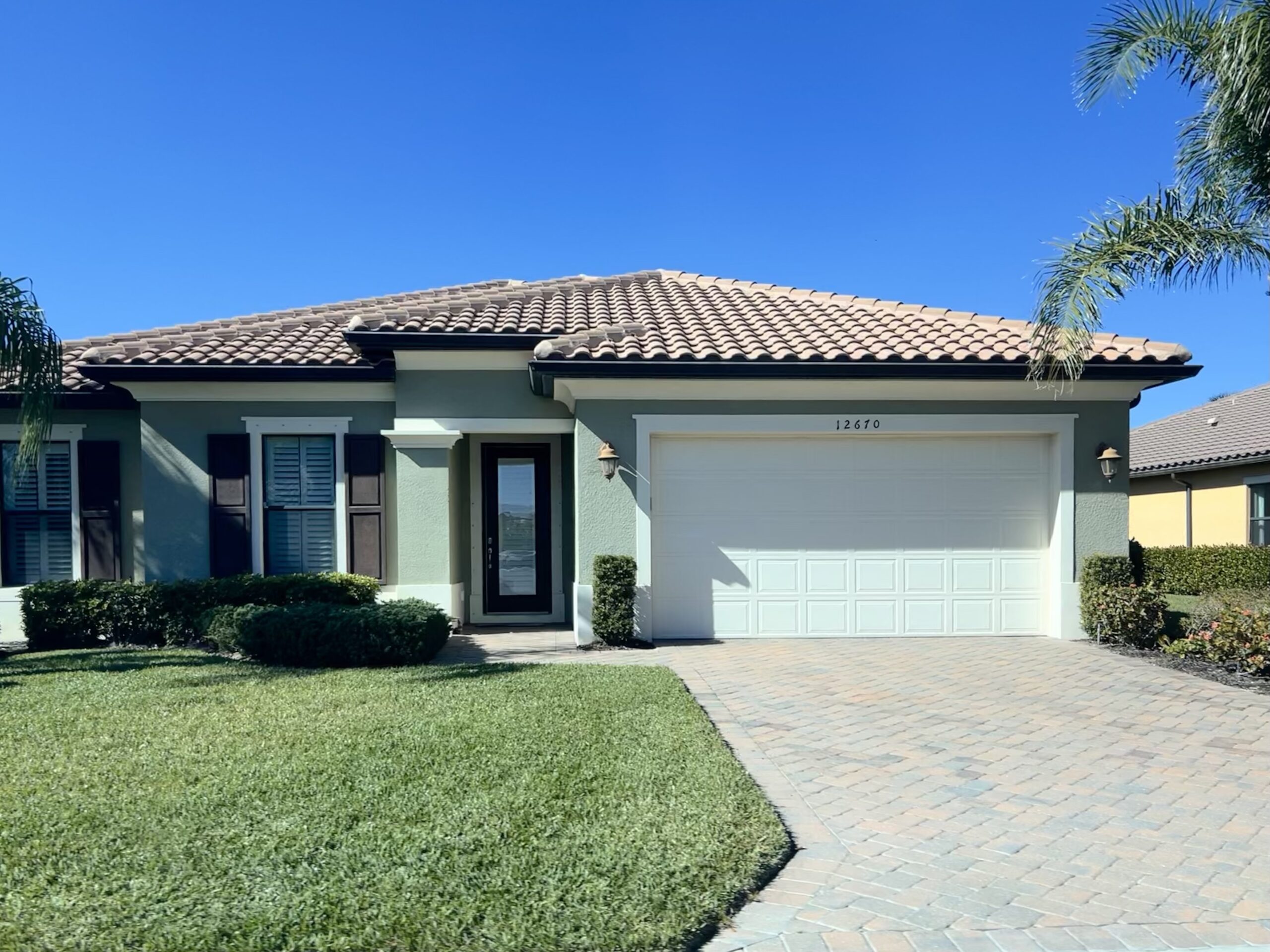 roofing contractors Oviedo